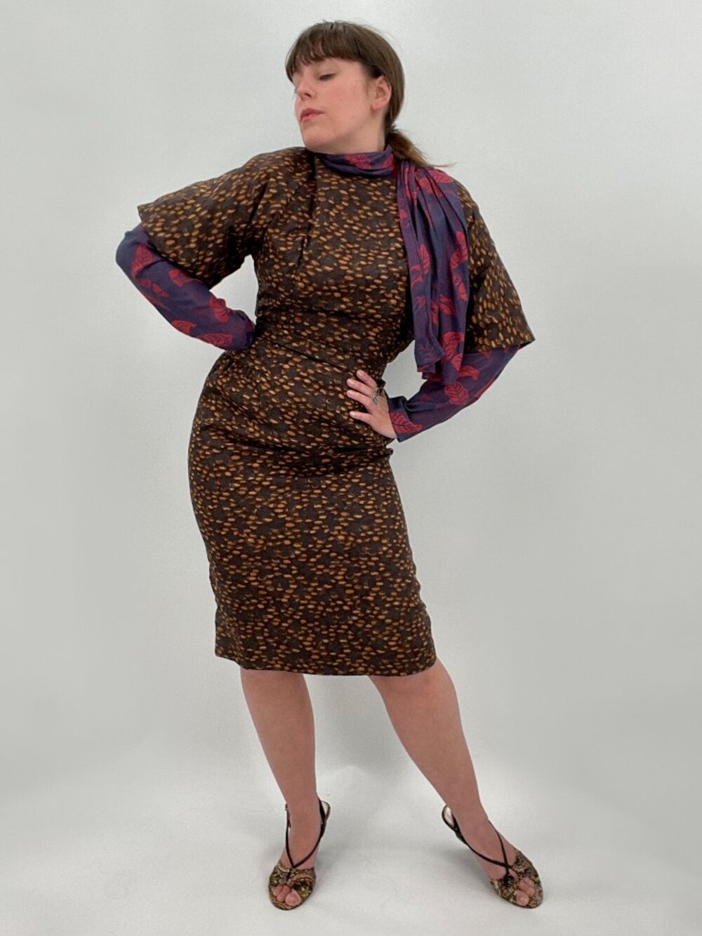Vintage 50s Brown Printed Belted Sheath Wiggle Bombshell Dress S/M